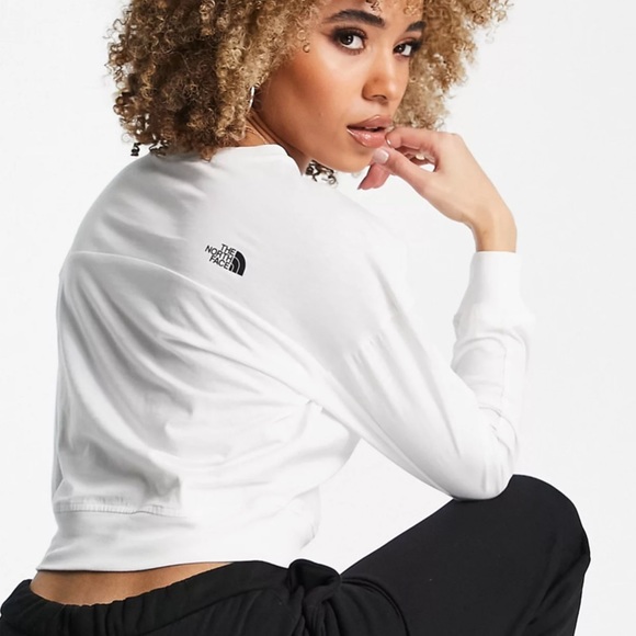 The North Face Ensei long sleeve T-shirt in white - Exclusive - Picture 4 of 5